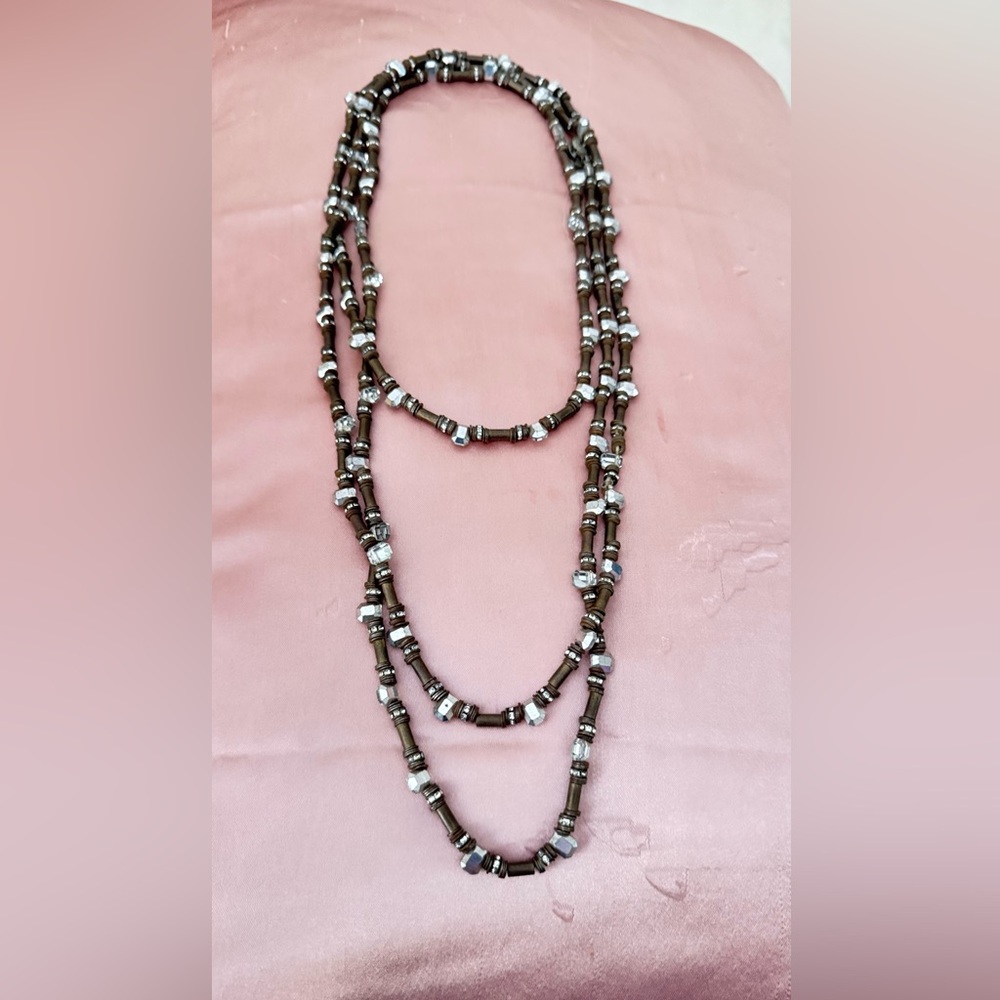 Elegant Black and Silver Beaded Necklace